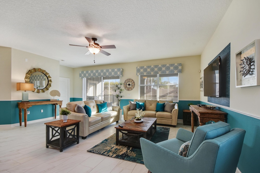 House, Multiple Beds (1542MVD-The Retreat at Champions Gate)