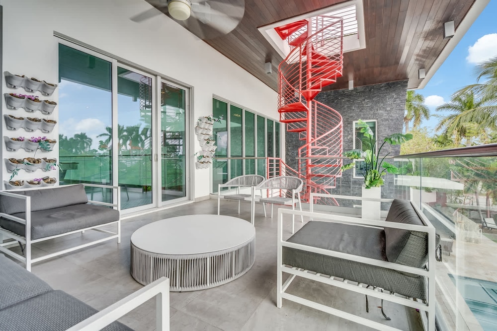 Modern Waterfront Mansion in the Heart of Las Olas Minutes From the Beach, Bilde 63