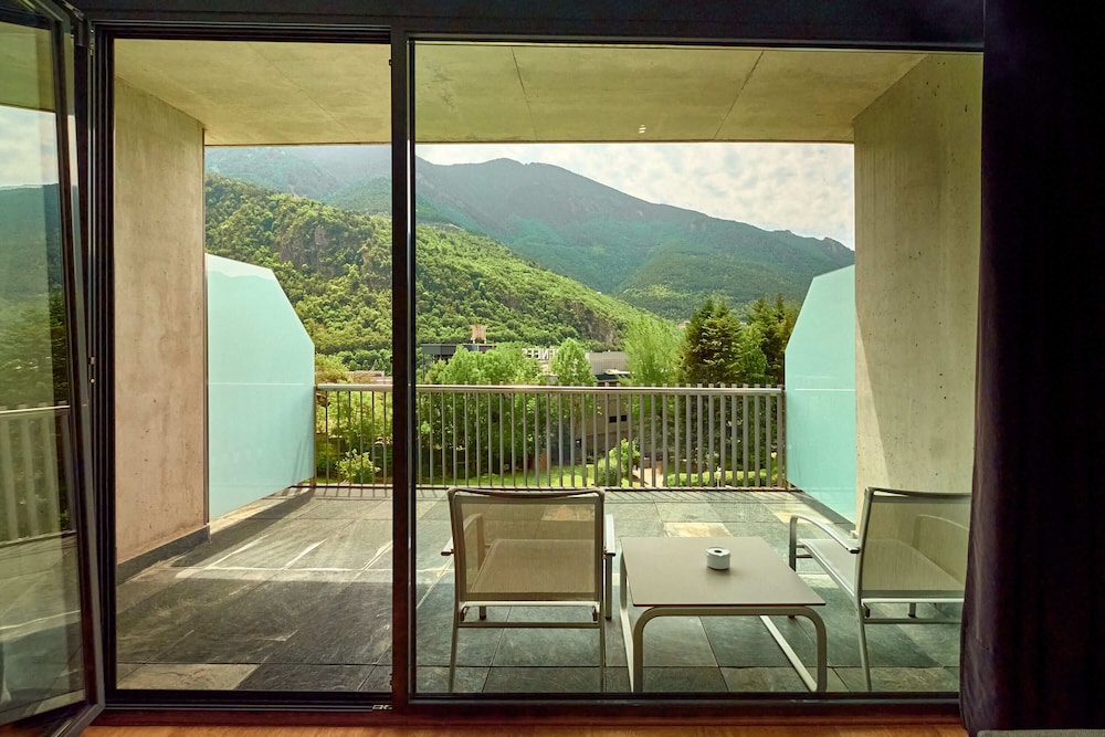 Suite (Garden) (2 Adults) photo 3