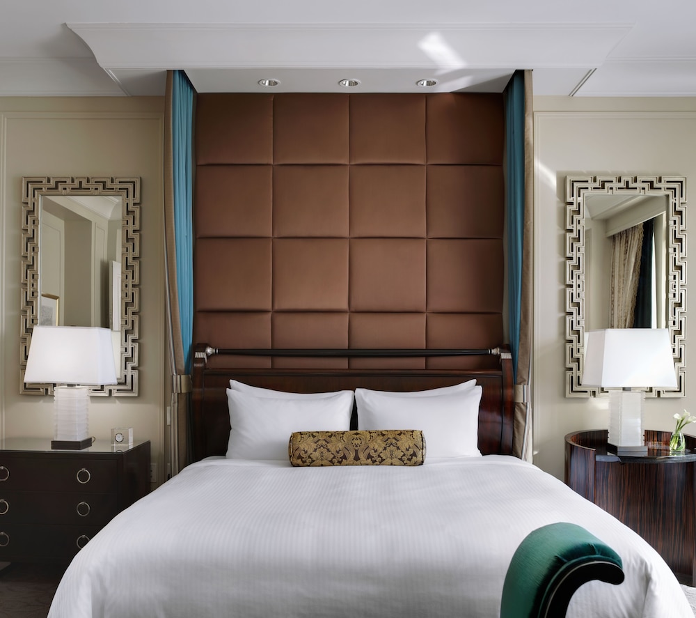 Prestige Club Lounge Luxury King Suite - Photo 2