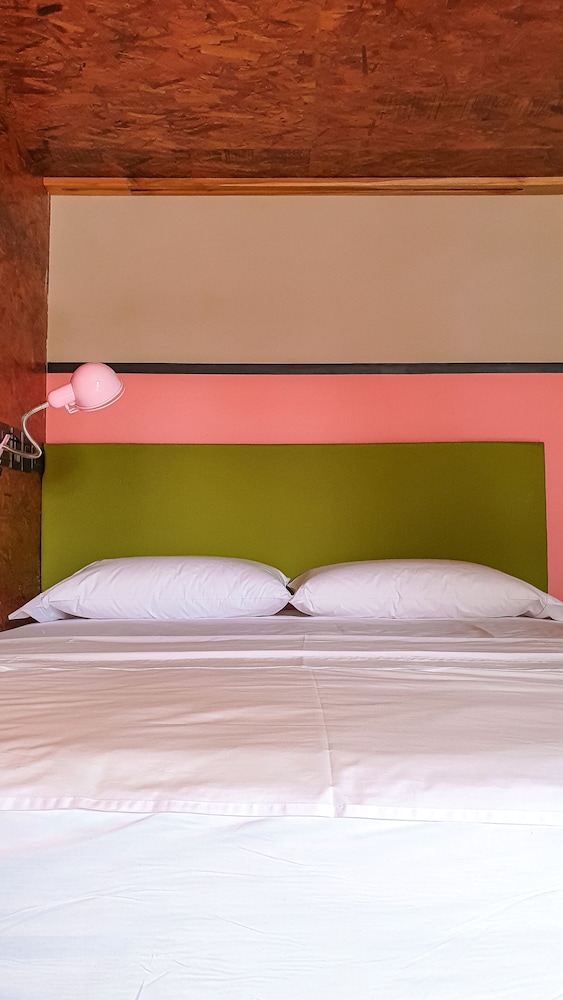 Deluxe Double Room, 1 King Bed photo 2