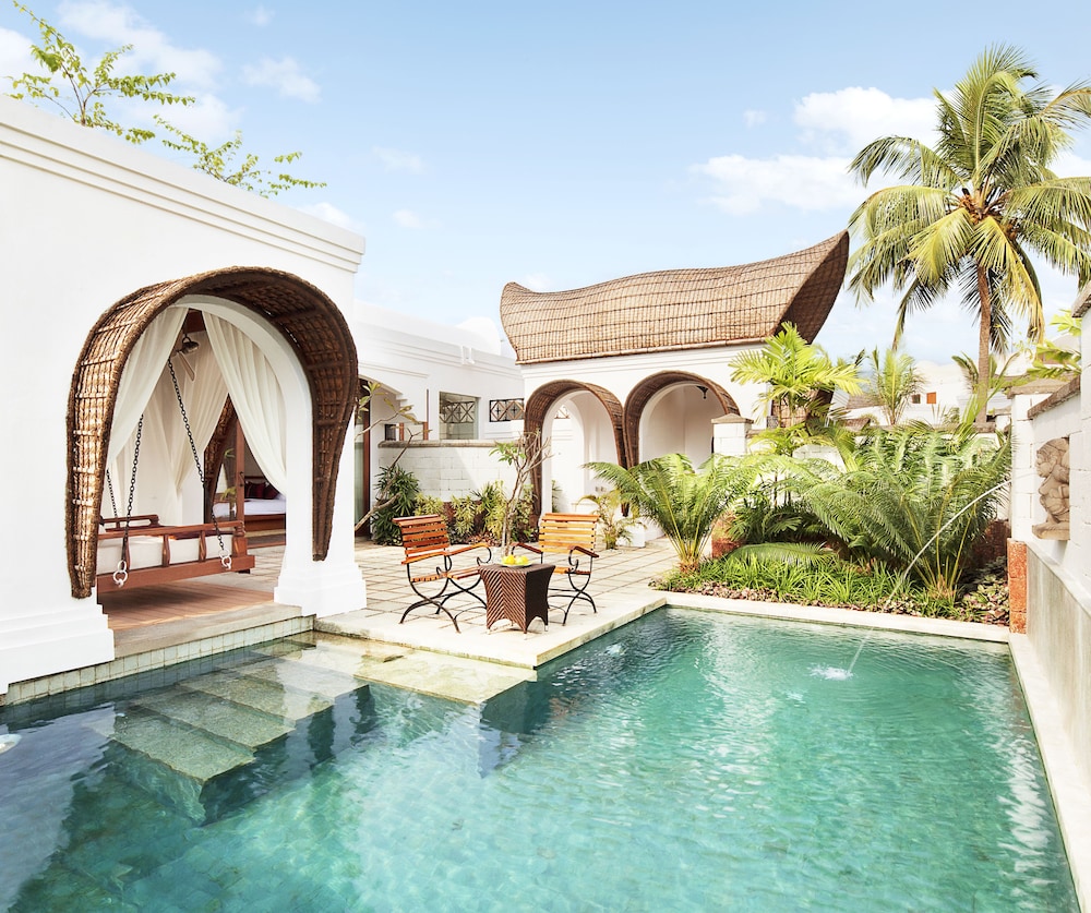 Premium Villa, 1 King Bed photo