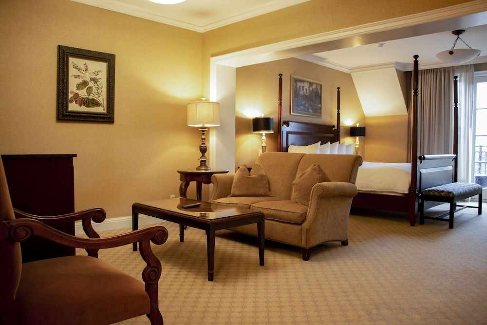 Junior Suite - Photo 1
