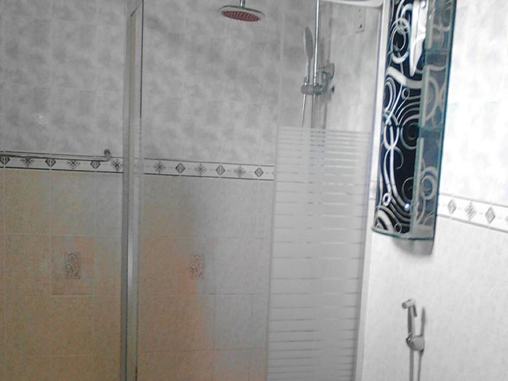 Villa, 6 Bedrooms photo 2