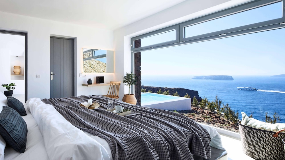Caldera Residence - Photo 1