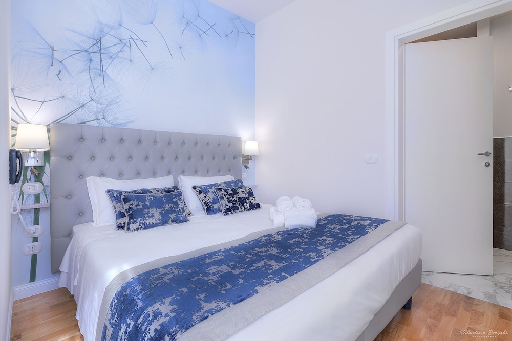 Classic Double or Twin Room photo 2