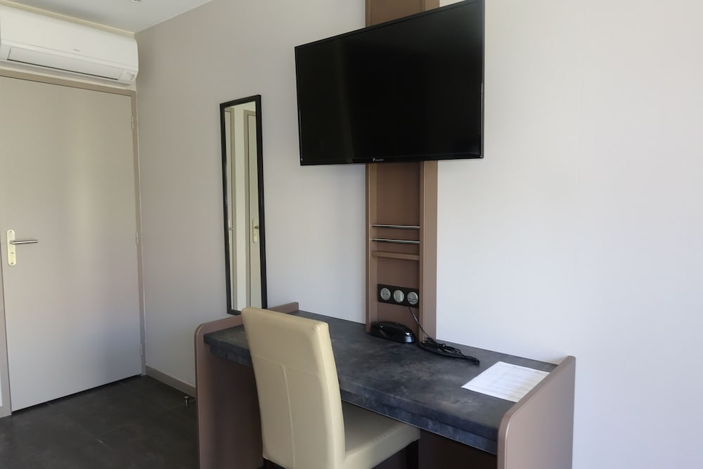Superior Double Room - Photo 4