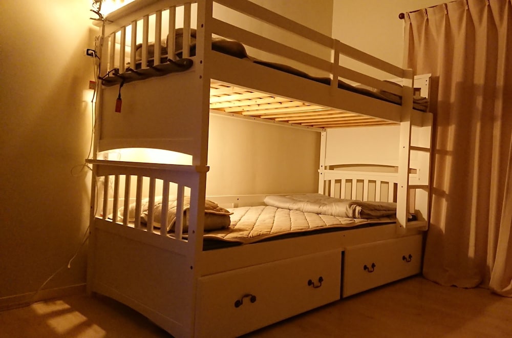 Basic Condo, Multiple Beds, Non Smoking, Kitchenette photo 3