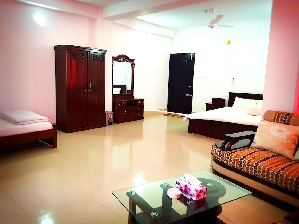 Standard Suite, Multiple Beds, Resort View photo 1