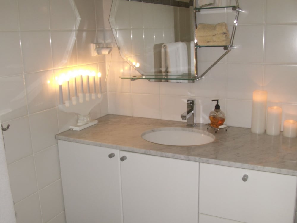 Premier Apartment, Non Smoking, Kitchen (INTEGRITY PREMIER SPA) photo 2