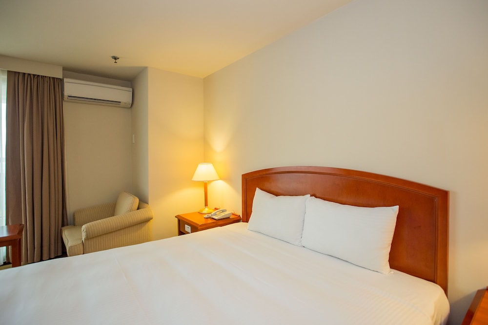 Standard Room - Photo 9