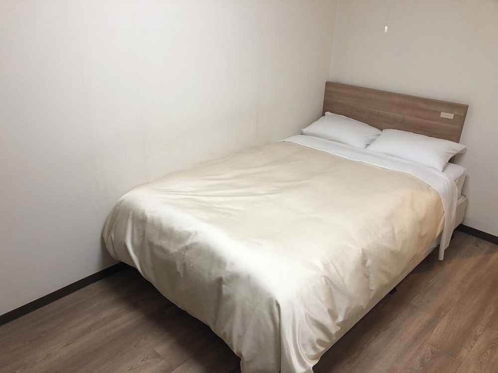 Economy Double Room, Non Smoking