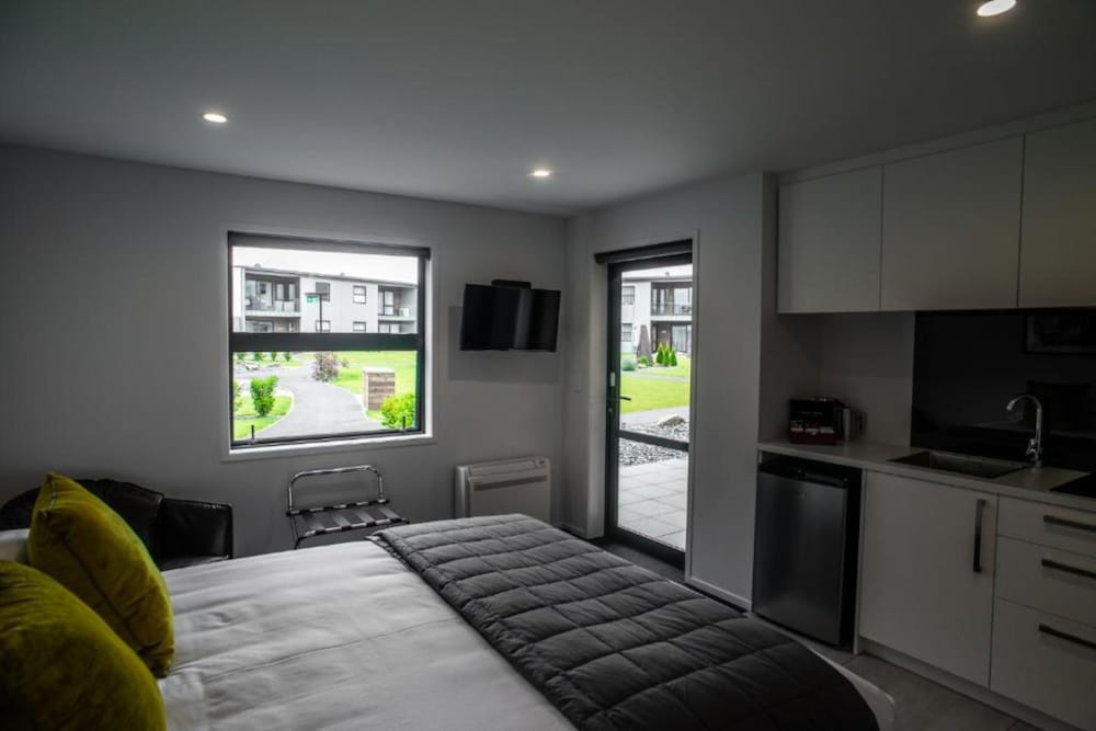 Studio Unit photo 3