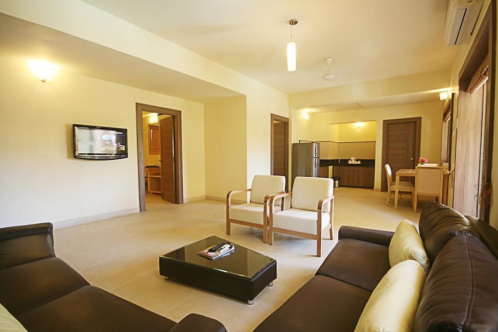 Suite, 1 Bedroom - Photo 5