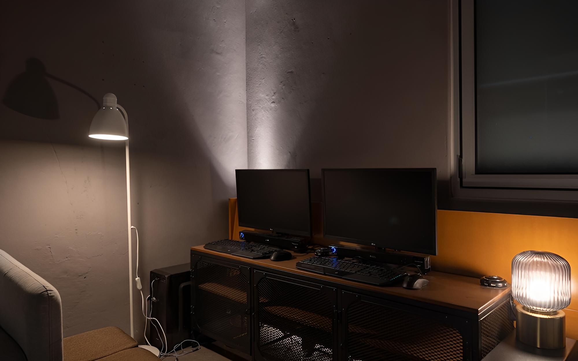 Room (Rectangle (2 High Performing Gaming P) photo 3