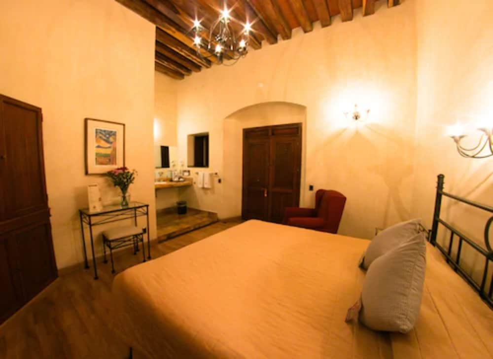 Standard Room, 1 Double Bed photo 3