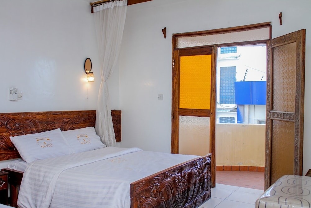 Deluxe Single Room