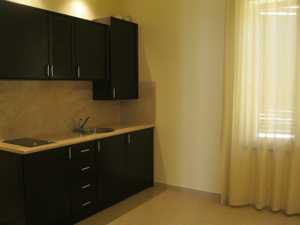 Luxury Cottage, 2 Bedrooms, Smoking photo 3