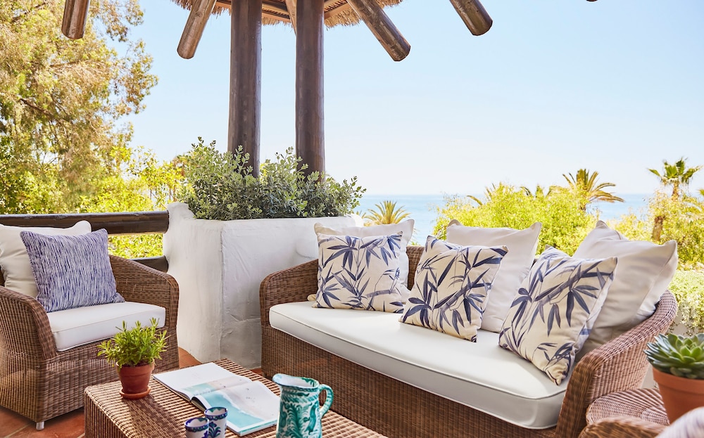 Deluxe Double Room, Terrace, Beachfront