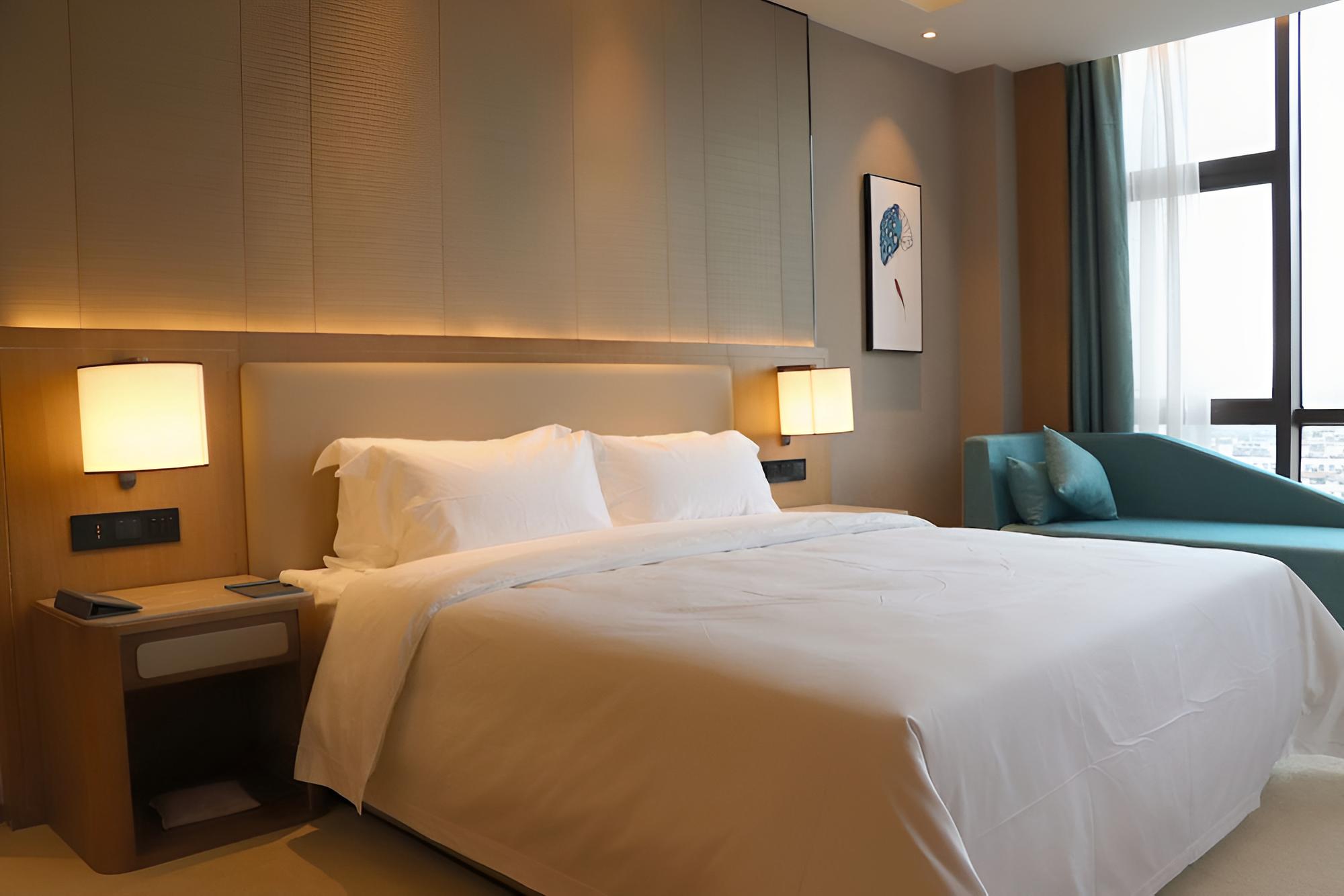 Executive suite photo 2