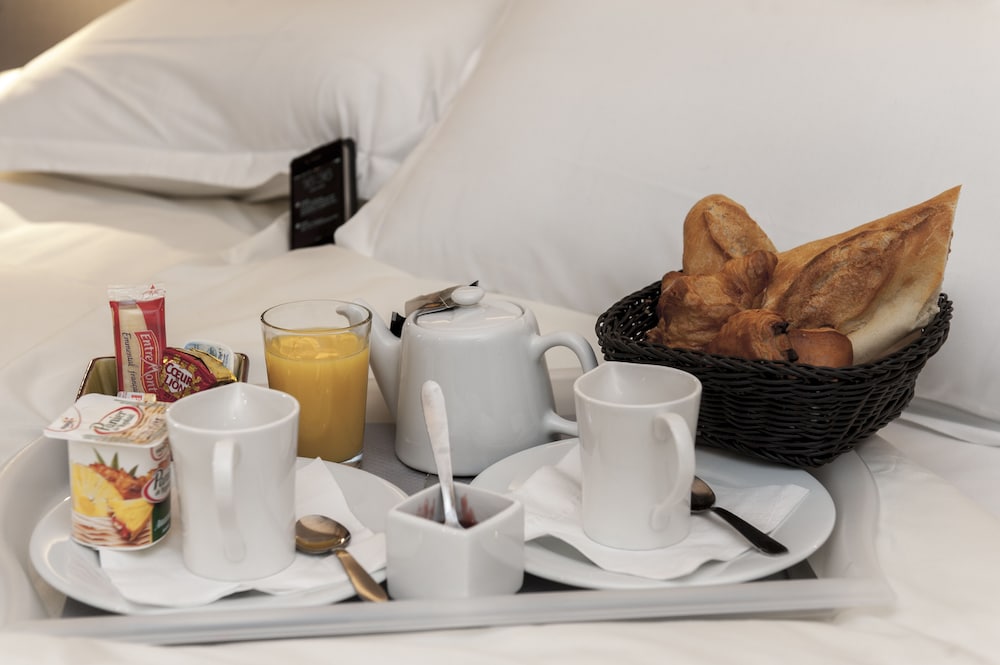Premium Twin beds photo 3