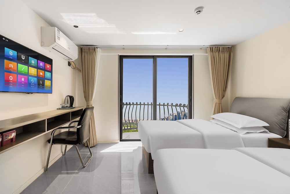Classic Twin Room
