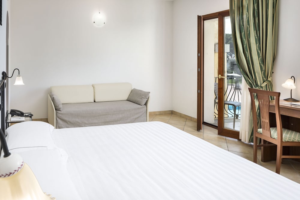 Standard Room - Photo 2
