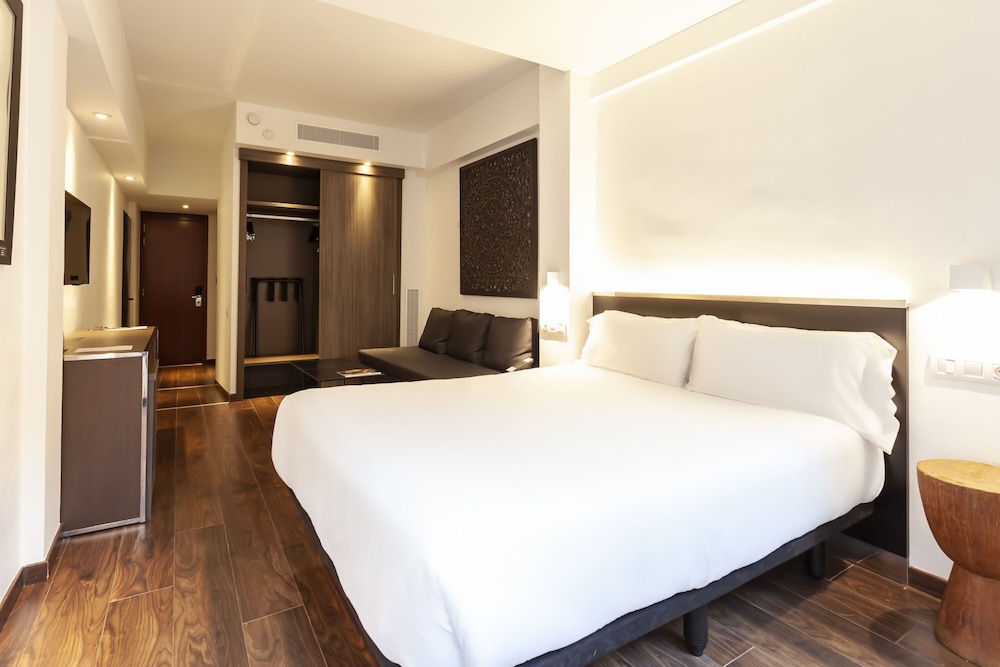 Deluxe Triple Room photo 2
