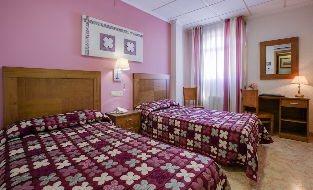 Superior Double Room - Photo 4