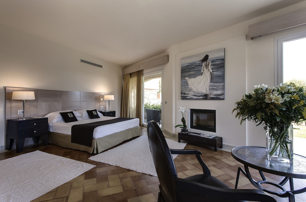 Executive Suite, 1 King Bed with Sofa bed, Non Smoking, Sea View
