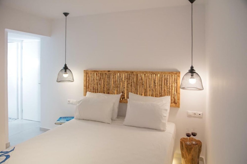 Junior Suite, Balcony, City View