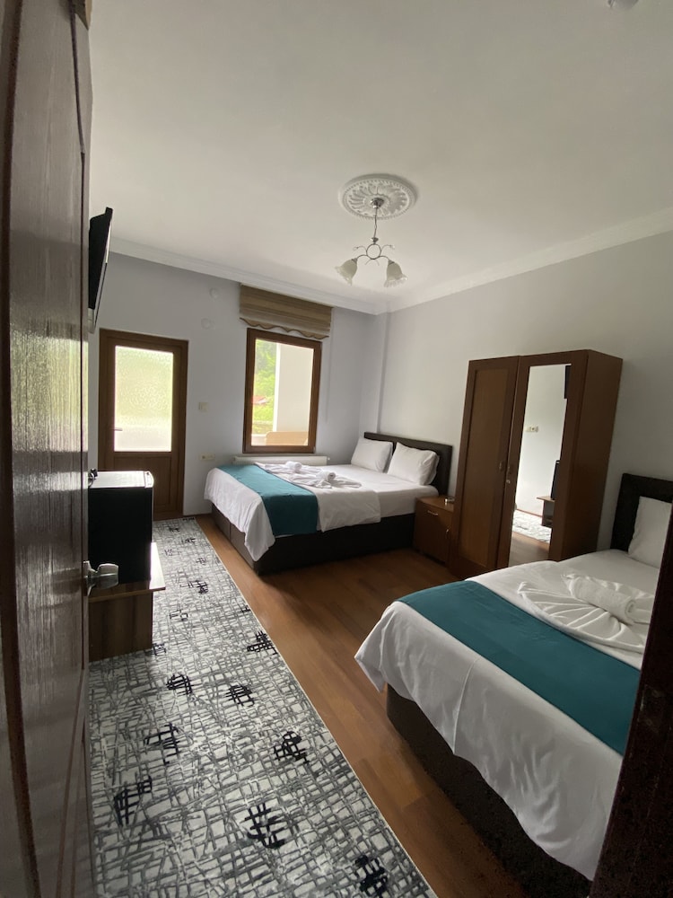 Standard Triple Room, Balcony