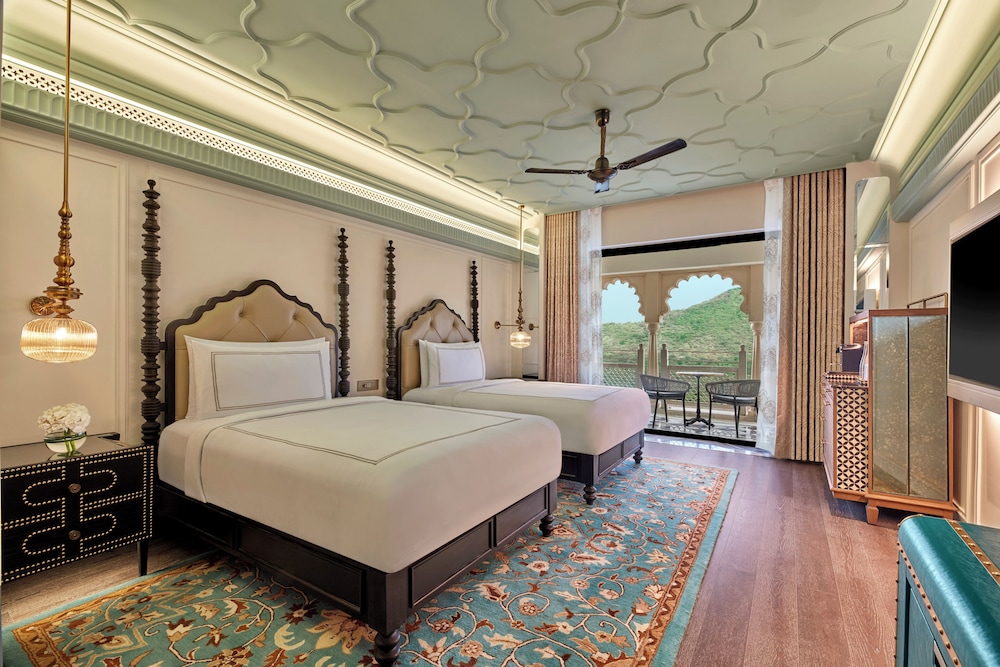 Signature Twin Room, 2 Twin Beds
