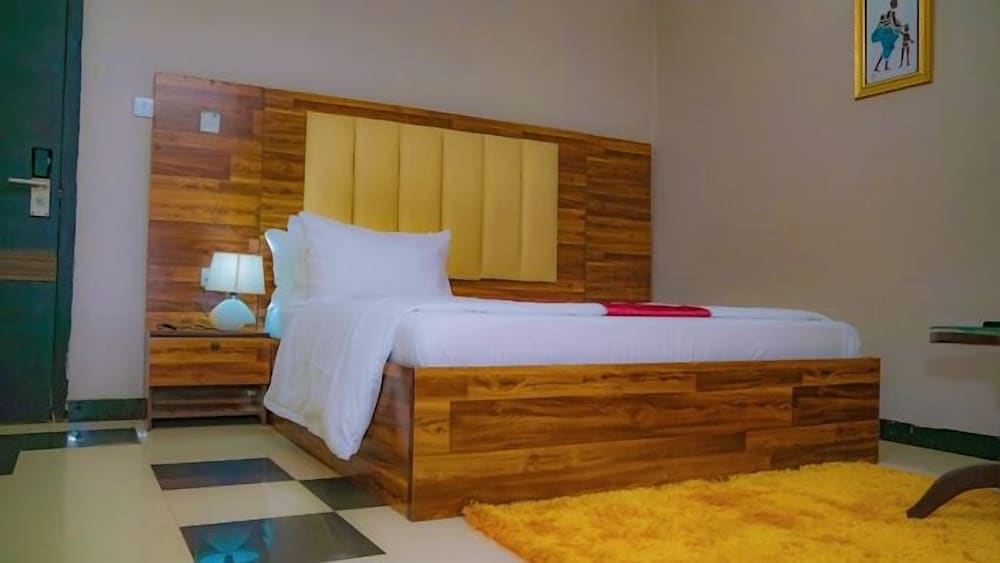 Deluxe Room, Balcony, City View