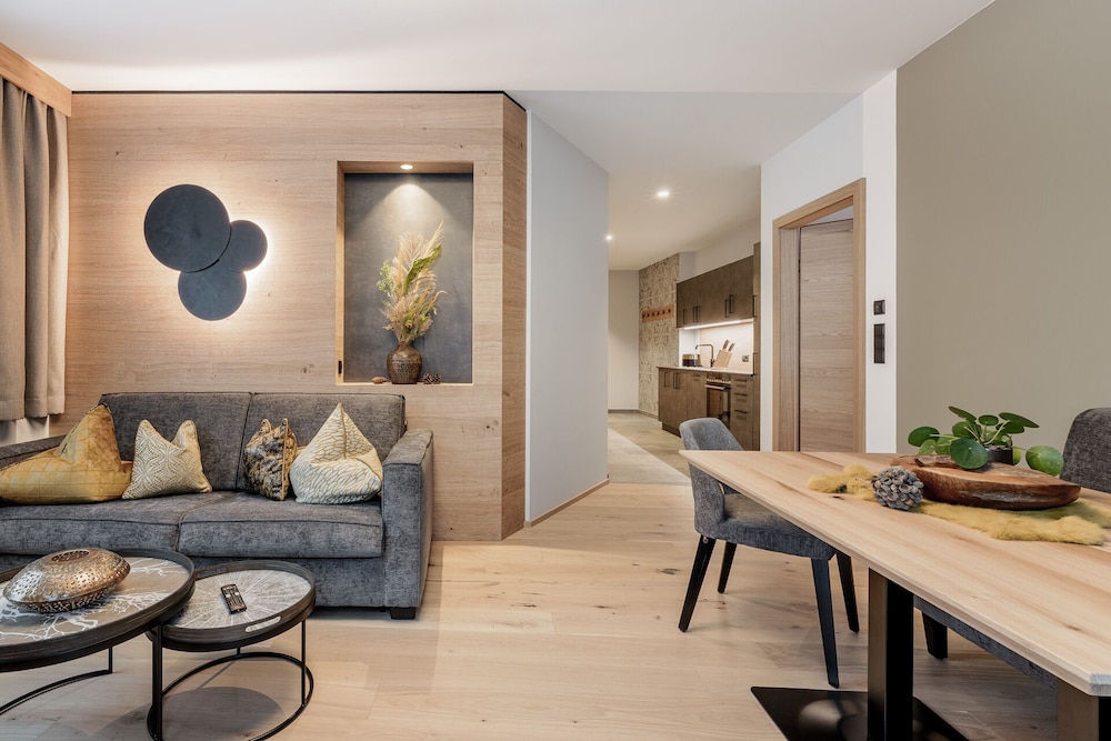 Family Apartment photo 1