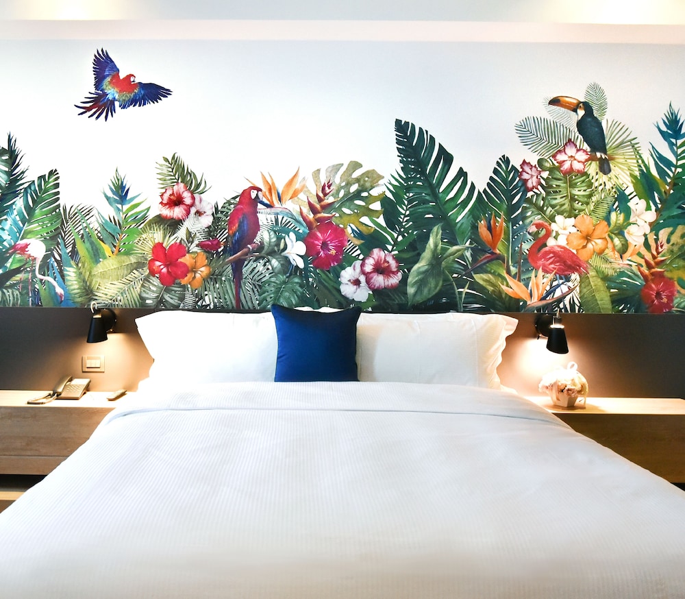 Deluxe Room (King) photo 1