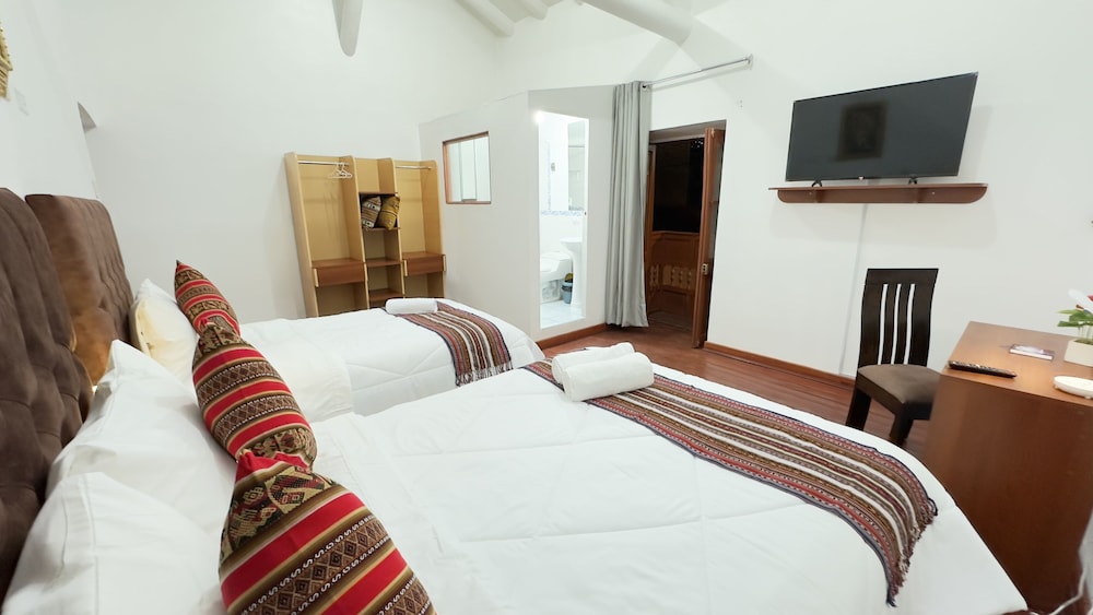 Family Triple Room - Photo 3
