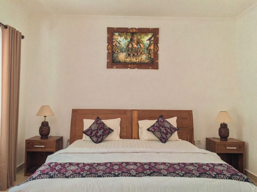Deluxe Room, 1 King Bed photo 2