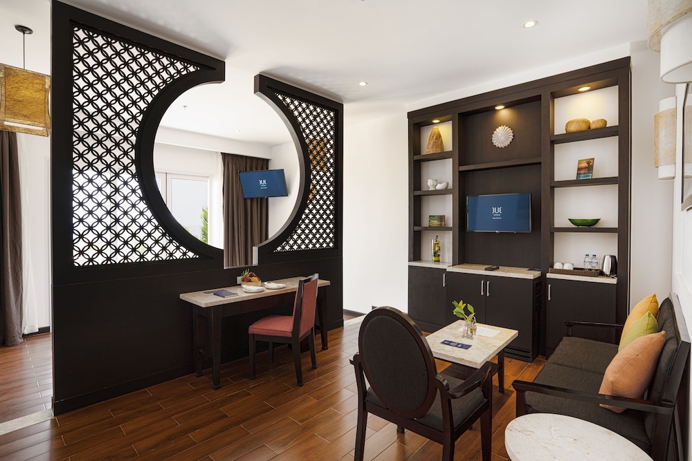 Junior Suite, Sea View (Superior) - Photo 2