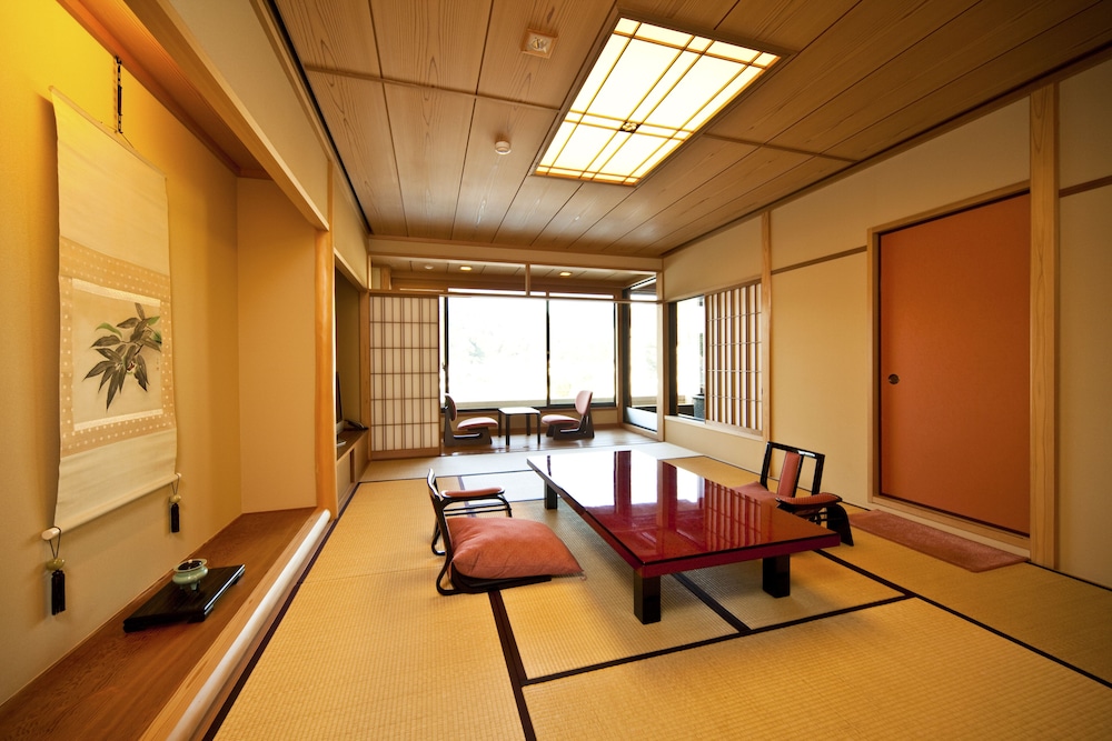 Japanese Style Room with Open-air Bath, Ocean View photo 1