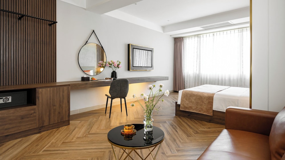 Junior Double Room, 1 Bedroom photo 3
