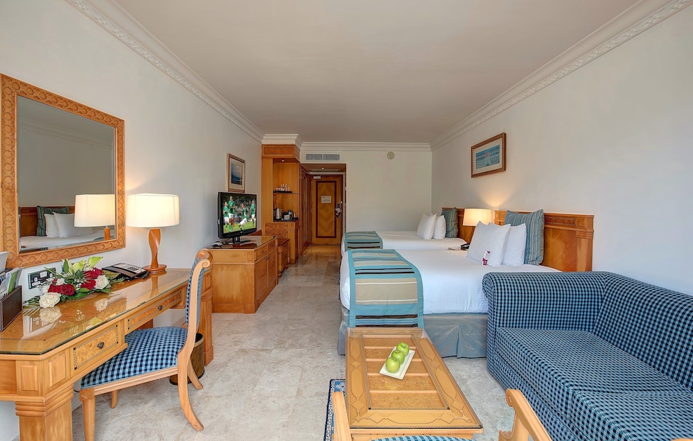 Standard Room, 2 Twin Beds, Smoking, Ocean View photo 3