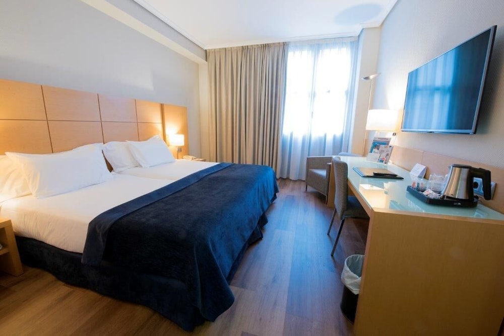 Standard Room - Photo 1