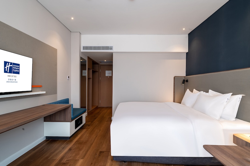 Standard Room, 2 Twin Beds, Mountain View - Photo 5