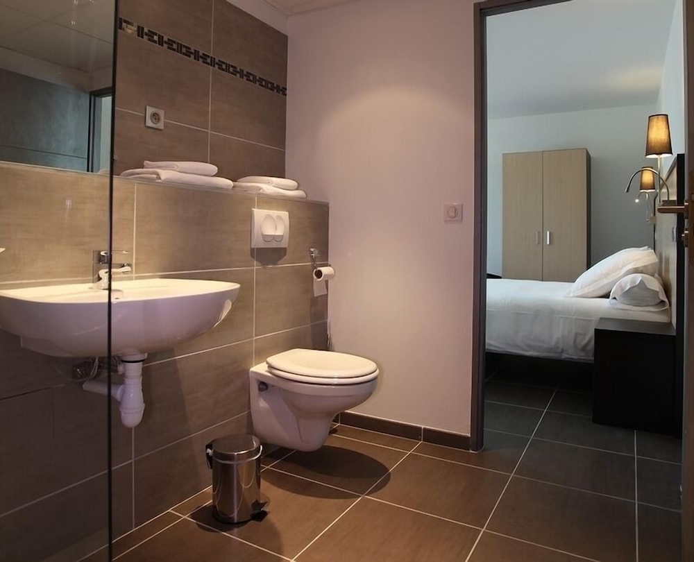 Superior Twin Room photo 2