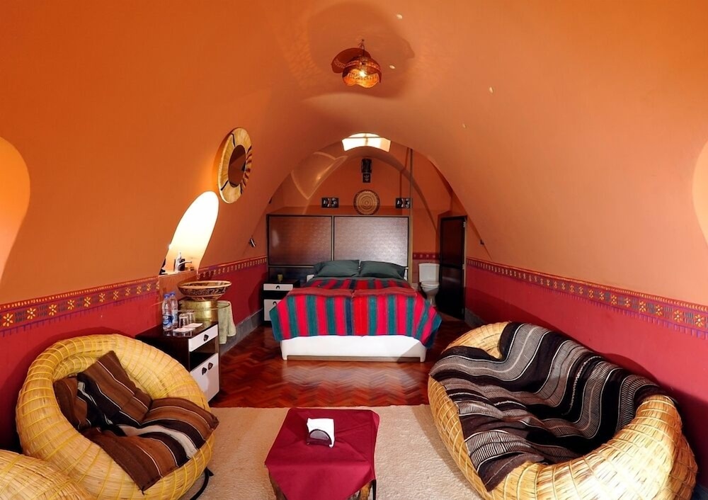 Romantic Room, 1 Queen Bed, Mountain View, Mountainside photo 1