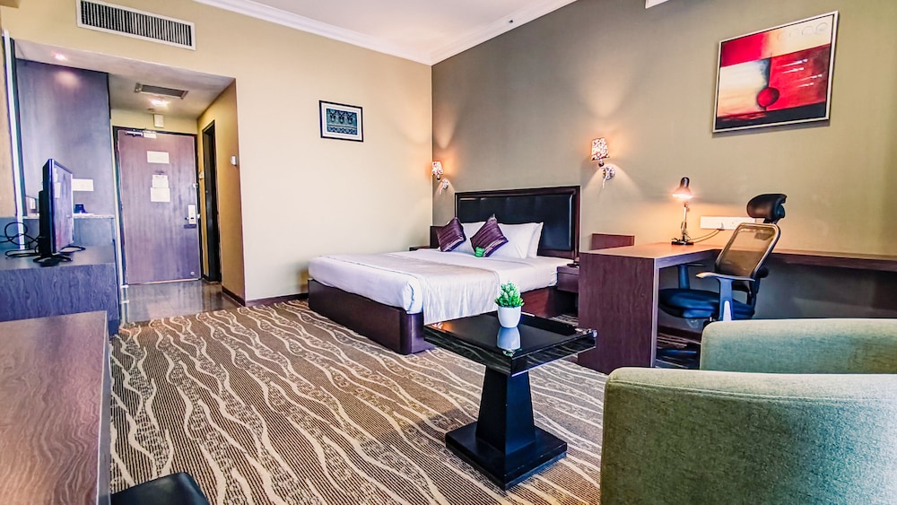 Premier King  Room photo 2