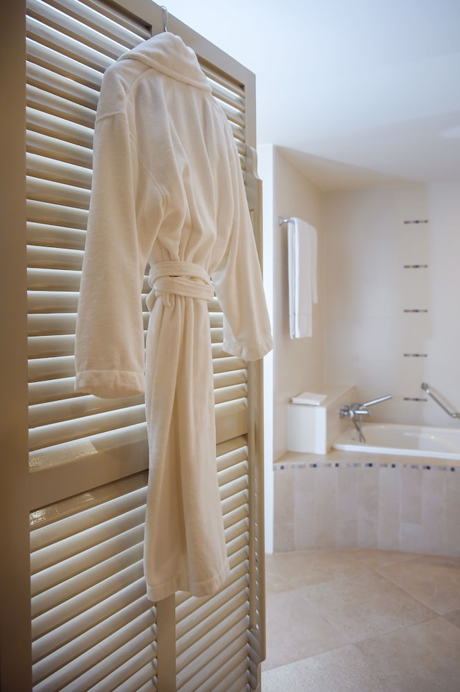 Luxury Suite photo 2