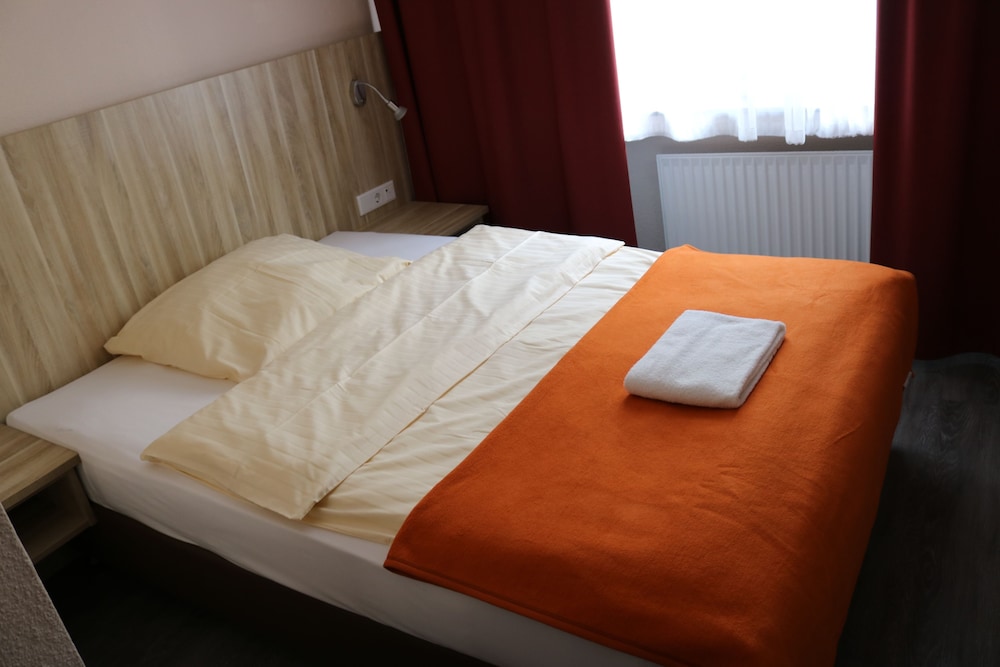 Standard Single Room, 1 Double Bed
