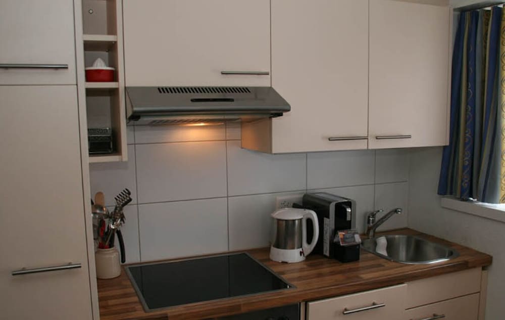 Eiger Guest House, 1. Floor - Photo 5